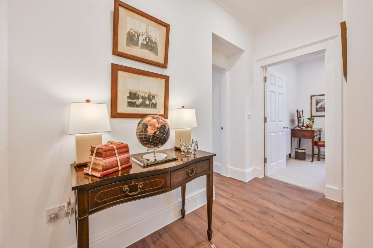 9 Admiralty House Stunning Luxury Apartment With Free Parking Plymouth Exterior foto