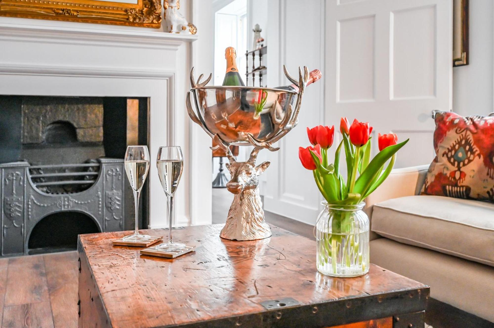 9 Admiralty House Stunning Luxury Apartment With Free Parking Plymouth Exterior foto