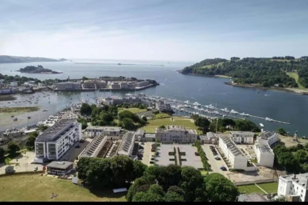 9 Admiralty House Stunning Luxury Apartment With Free Parking Plymouth Exterior foto